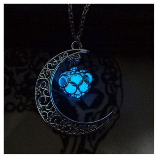 Silver Plated Glowing Pendant